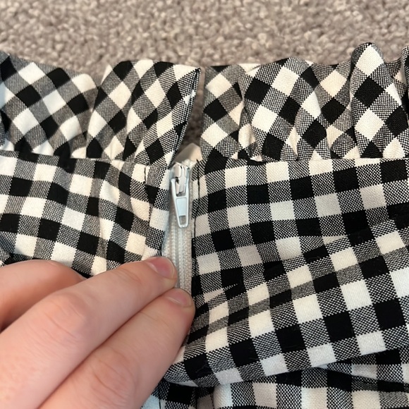 Cynthia Rowley gingham paper bag skirt size 4 - Picture 4 of 7
